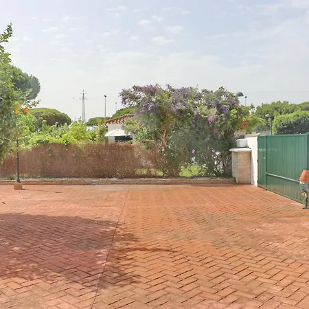 Urbanizacion Pinar De Roche 2 Holiday home